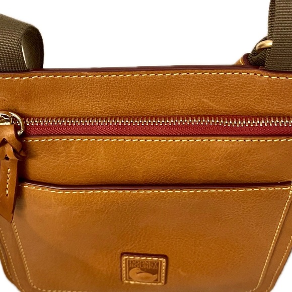 Dooney & Bourke Italian Florentine Leather Crossbody Bag - Picture 5 of 11